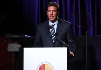 NEW YORK - JUNE 16:  Former NFL Quarterback Dan Marino attends Samsung's 8th Annual Four Seasons Of Hope Gala at Cipriani Wall Street on June 16, 2009 in New York City.  (Photo by Neilson Barnard/Getty Images)