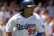 Milwaukee_brewers_v_los_angeles_crop_190x127