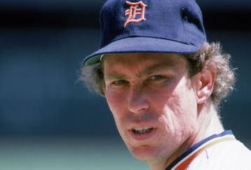 ANAHEIM, CA - 1986:  Alan Trammell #3 of the Detroit Tigers looks on during a game in the 1986 season against the California Angels at Anaheim Stadium in Anaheim, California.  (Photo by Rick Stewart/Getty Images)