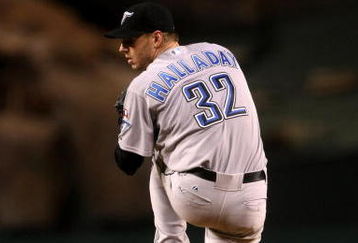 ANAHEIM, CA - MAY 6:  Roy Halladay #32 of the Toronto Blue Jays throws a pitch against the Los Angeles Angels of Anaheim at Angel Stadium May 6, 2009 in Anaheim, California.  (Photo by Stephen Dunn/Getty Images)