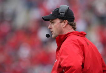 LOUISVILLE, KY - OCTOBER 27:  Steve Kragthorpe the Head Coach of the Louisville Cardinals is pictured during the Big East game against the Pittsburgh Panthers on October 27, 2007 at Papa John's Cardinal Stadiumin Louisville, Kentucky.  (Photo by Andy Lyons/Getty Images)