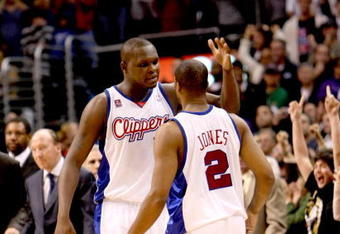 LOS ANGELES - FEBRUARY 25:  Zach Randolph #50 and Fred Jones #2 of the Los Angeles Clippers celebrate in the final seconds of the game with the Boston Celtics on February 25, 2009 at Staples Center in Los Angeles, California.  The Clippers won 93-91.   NOTE TO USER: User expressly acknowledges and agrees that, by downloading and/or using this Photograph, user is consenting to the terms and conditions of the Getty Images License Agreement. (Photo by Stephen Dunn/Getty Images)