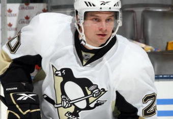 TORONTO - SEPTEMBER 26:  Janne Pesonen #20 of the Pittsburgh Penguins warms up prior to their preseason NHL game against the Toronto Maple Leafs at the Air Canada Centre on September 26, 2008 in Toronto, Ontario, Canada. The Penguins defeated Leafs 5-4.  (Photo By Dave Sandford/Getty Images)