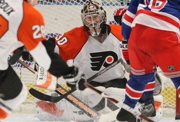 NEW YORK - MARCH 15: Antero Niittymaki #30 of the Philadelphia Flyers tends the net against the New York Rangers on March 15, 2009 at Madison Square Garden in New York City. (Photo by Bruce Bennett/Getty Images)