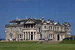 ST ANDREWS, UNITED KINGDOM - JULY 02:  The Royal and Ancient Golf Club of St Andrews Clubhouse and the green on the par 4, 18th hole on the Old Course on July 2, 2009 in St Andrews, Scotland. (Photo by David Cannon/Getty Images)
