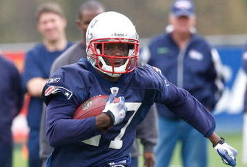 FOXBOROUGH - MAY 2: Darius Butler #27 participates in a drill during the New England Patriots Minicamp at Gillette Stadium May 2, 2009 in Foxborough, Massachusetts. (Photo by Jim Rogash/Getty Images)