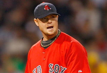 BOSTON - APRIL 24: Jon Lester #31of the Boston Red Sox reacts against the New York Yankees at Fenway Park, April 24, 2009, in Boston, Massachusetts. (Photo by Jim Rogash/Getty Images)