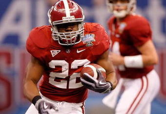 NEW ORLEANS - JANUARY 02:  Running back Mark Ingram #22 of the Alabama Crimson Tide rushes the ball for 13-yards and a first down in the second quarter against the Utah Utes during the 75th Allstate Sugar Bowl at the Louisiana Superdome on January 2, 2009 in New Orleans, Louisiana.  (Photo by Chris Graythen/Getty Images)