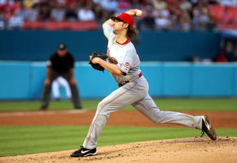 MIAMI - JUNE 07:  Pitcher Bronson Arroyo #61 of the Cincinnati Reds throws in the fourth inning against the Florida Marlins at Dolphin Stadium June 7, 2008 in Miami, Florida.  (Photo by Marc Serota/Getty Images)