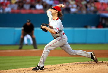 MIAMI - JUNE 07:  Pitcher Bronson Arroyo #61 of the Cincinnati Reds throws in the fourth inning against the Florida Marlins at Dolphin Stadium June 7, 2008 in Miami, Florida.  (Photo by Marc Serota/Getty Images)