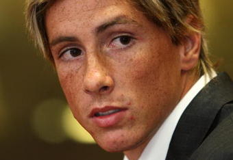 LIVERPOOL, UNITED KINGDOM - JULY 4:  Liverpool unveil Fernando Torres at a press conference held at Anfield on July 4, 2007 in Liverpool, England. (Photo by Gary M. Prior/Getty Images)