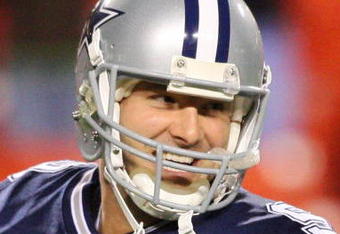 LANDOVER, MD - NOVEMBER 16:  Tony Romo #9 of the Dallas Cowboys smiles during warmups before the game against the Washington Redskins on November 16, 2008 at FedEx Field in Landover, Maryland.  (Photo by Jim McIsaac/Getty Images)