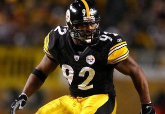 PITTSBURGH - JANUARY 18:  James Harrison #92 of the Pittsburgh Steelers lines up on defense against the Baltimore Ravens during the AFC Championship game on January 18, 2009 at Heinz Field in Pittsburgh, Pennsylvania. Steelers won 23-14. (Photo by Al Bello/Getty Images)