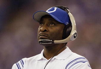 INDIANAPOLIS - DECEMBER14:  Defensive coordinator Ron Meeks of the Indianapolis Colts during the game against the Atlanta Falcons on December 14, 2003 at the RCA Dome in Indianapolis, Indiana. The Colts defeated the Falcons 34-7. (Photo by Tom Pidgeon/Getty Images)