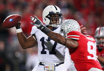 COLUMBUS, OH - OCTOBER 25: Defensive lineman Thaddeus Gibson #90 of the Ohio State Buckeyes pressures quarterback Daryll Clark #17 of the Penn State Nittany Lions in the first half on October 25, 2008 at Ohio Stadium in Columbus, Ohio.  (Photo by Jamie Sabau/Getty Images)
