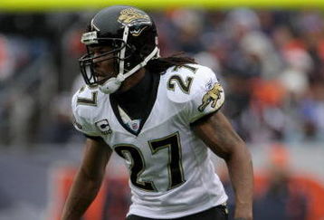 DENVER - OCTOBER 12:  Cornerback Rashean Mathis #27 of the Jacksonville Jaguars defends against the Denver Broncos during NFL action at Invesco Field at Mile High on October 12, 2008 in Denver, Colorado. The Jaguars defeated the Broncos 24-17.  (Photo by Doug Pensinger/Getty Images)