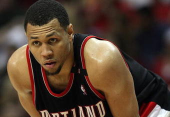 HOUSTON - APRIL 26:  Guard Brandon Roy #7 of the Portland Trail Blazers during play against the Houston Rockets in Game Four of the Western Conference Quarterfinals during the 2009 NBA Playoffs at Toyota Center on April 26, 2009 in Houston, Texas. NOTE TO USER: User expressly acknowledges and agrees that, by downloading and or using this photograph, User is consenting to the terms and conditions of the Getty Images License Agreement.  (Photo by Ronald Martinez/Getty Images)