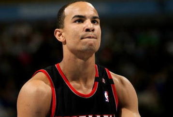 DENVER - MARCH 05:  Jerryd Bayless #4 of the Portland Trail Blazers takes a free throw against the Denver Nuggets during NBA action at the Pepsi Center on March 5, 2009 in Denver, Colorado. The Nuggets defeated the Trail Blazers 106-90. NOTE TO USER: User expressly acknowledges and agrees that, by downloading and/or using this Photograph, user is consenting to the terms and conditions of the Getty Images License Agreement.  (Photo by Doug Pensinger/Getty Images)