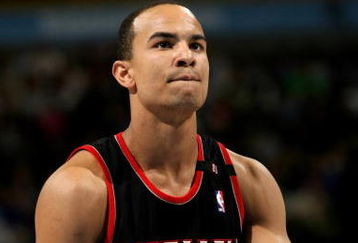 DENVER - MARCH 05:  Jerryd Bayless #4 of the Portland Trail Blazers takes a free throw against the Denver Nuggets during NBA action at the Pepsi Center on March 5, 2009 in Denver, Colorado. The Nuggets defeated the Trail Blazers 106-90. NOTE TO USER: User expressly acknowledges and agrees that, by downloading and/or using this Photograph, user is consenting to the terms and conditions of the Getty Images License Agreement.  (Photo by Doug Pensinger/Getty Images)