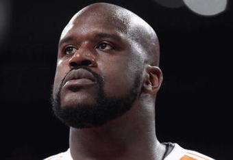 LOS ANGELES, CA - FEBRUARY 26:  Shaquille O'Neal #32 of the Phoenix Suns warms up before the NBA game against the Los Angeles Lakers at Staples Center on February 26, 2009 in Los Angeles, California.    The Lakers defeated the Suns 132-106.  NOTE TO USER: User expressly acknowledges and agrees that, by downloading and or using this Photograph, user is consenting to the terms and conditions of the Getty Images License Agreement.  (Photo by Christian Petersen/Getty Images)