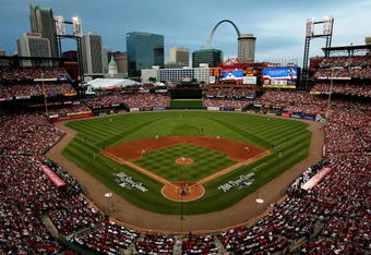 ST LOUIS, MO - JULY 14:  National League All-Star Tim Lincecum of the San Francisco Giants delivers the first pitch against the American League All-Star team during the 2009 MLB All-Star Game at Busch Stadium on July 14, 2009 in St Louis, Missouri.  (Photo by Travis Lindquist/Getty Images)