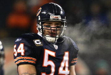 CHICAGO - DECEMBER 22: Brian Urlacher #54 of the Chicago Bears awaits the start of play against the Green Bay Packers on December 22, 2008 at Soldier Field in Chicago, Illinois. The Bears defeated the Packers 20-17 in overtime. (Photo by Jonathan Daniel/Getty Images)