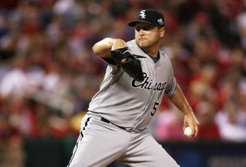 ST LOUIS, MO - JULY 14:  American League All-Star Mark Buehrle of the Chicago White Sox pitches during the 2009 MLB All-Star Game at Busch Stadium on July 14, 2009 in St Louis, Missouri.  (Photo by Dilip Vishwanat/Getty Images)