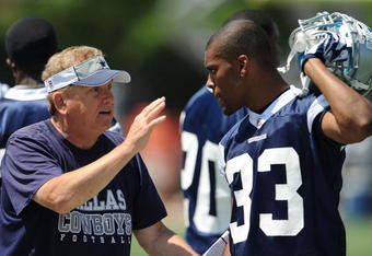 CARROLLTON, TX - JUNE 16:  Secondary coach Dave Campo and Mike Mickens #33 of the Dallas Cowboys during mini camp at Standridge Stadium on June 16, 2009 in Carrollton, Texas.  (Photo by Ronald Martinez/Getty Images)
