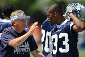 Cowboys assistant coach Dave Campo