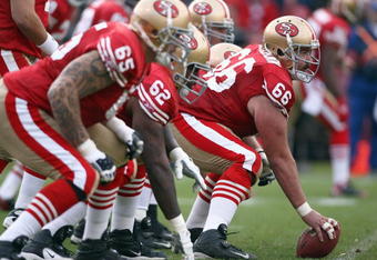 SAN FRANCISCO - DECEMBER 28:  Center Eric Heitmann #66 of the San Francisco 49ers gets ready to hike the ball during the game against the Washington Redskins at Candlestick Park on December 28, 2008 in San Francisco, California. (Photo by: Jonathan Ferrey/Getty Images)