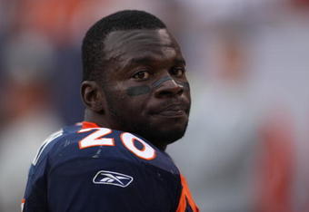 DENVER - SEPTEMBER 16:  Travis Henry #20 of the Denver Broncos on the bench as the Denver Broncos defeated the Oakland Raiders 23-20 in overtime during week two NFL action at Invesco Field at Mile High on September 16, 2007 in Denver, Colorado.  (Photo by Doug Pensinger/Getty Images)