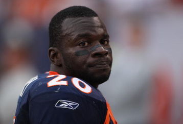 DENVER - SEPTEMBER 16:  Travis Henry #20 of the Denver Broncos on the bench as the Denver Broncos defeated the Oakland Raiders 23-20 in overtime during week two NFL action at Invesco Field at Mile High on September 16, 2007 in Denver, Colorado.  (Photo by Doug Pensinger/Getty Images)