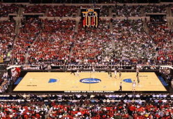 INDIANAPOLIS - MARCH 29:  A general view of the Louisville Cardinals playing against the Michigan State Spartans during the fourth round of the NCAA Division I Men's Basketball Tournament at the Lucas Oil Stadium on March 29, 2009 in Indianapolis, Indiana.  (Photo by Chris Chambers/Getty Images)