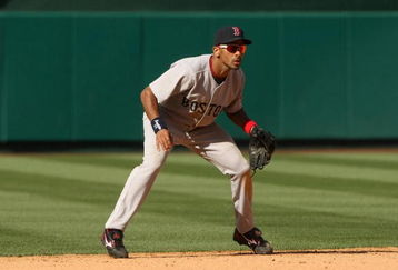ANAHEIM, CA - MAY 14:  Shortstop Julio Lugo #23 of the Boston Red Sox plays in the field against the Los Angeles Angels of Anaheim on May 14, 2009 at Angel Stadium in Anaheim, California.   The Angels won 5-4 in 12 innings.  (Photo by Stephen Dunn/Getty Images)