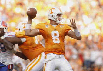 KNOXVILLE, TN - SEPTEMBER 20: Quarterback Jonathan Crompton #8 of the Tennessee Volunteers throws against the Florida Gators at Neyland Stadium on September 20, 2008 in Knoxville, Tennessee.  (Photo by Streeter Lecka/Getty Images)