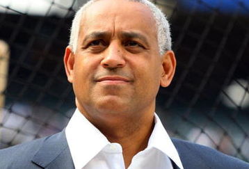NEW YORK - MAY 08:  Executive Vice President of Baseball Operations & General Manager Omar Minaya of the New York Mets looks on before playing the Pittsburgh Pirates on May 8, 2009 at Citi Field in the Flushing neighborhood of the Queens borough of New York City.  (Photo by Jim McIsaac/Getty Images)