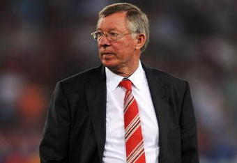 ROME - MAY 27:  Sir Alex Ferguson manager of Manchester United looks dejected after Barcelona won the UEFA Champions League Final match between Barcelona and Manchester United at the Stadio Olimpico on May 27, 2009 in Rome, Italy. Barcelona won 2-0.  (Photo by Shaun Botterill/Getty Images)