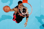 NEW ORLEANS - FEBRUARY 06:  Jamario Moon #33 of the Toronto Raptors dunks the ball against the New Orleans Hornets on February 6, 2009 in New Orleans, Louisiana. The Hornets defeated the Raptors 101-92.   NOTE TO USER: User expressly acknowledges and agrees that, by downloading and/or using this Photograph, user is consenting to the terms and conditions of the Getty Images License Agreement.  (Photo by Chris Graythen/Getty Images)