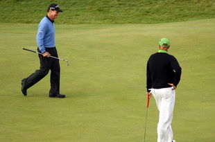 TURNBERRY, SCOTLAND - JULY 19:  Tom Watson of USA walks across the 18th green during a playoff against Stewart Cink of USA on the 18th green following the final round of the 138th Open Championship on the Ailsa Course, Turnberry Golf Club on July 19, 2009 in Turnberry, Scotland.  (Photo by Warren Little/Getty Images)