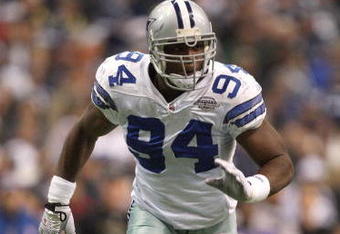 IRVING, TX - DECEMBER 20:  DeMarcus Ware #94 of the Dallas Cowboys rushes the passer from the right side of the defense during their NFL game against the Baltimore Ravens at Texas Stadium on December 20, 2008 in Irving, Texas. The Ravens defeated the Cowboys 33-24. (Photo by Ronald Martinez/Getty Images)