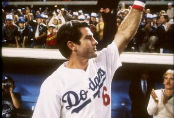 1982:   First baseman Steve Garvey of the Los Angeles Dodgers raises his arm to the crowd. Mandatory Credit: Allsport  /Allsport