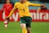 SYDNEY, AUSTRALIA - JUNE 10:  Jason Culina of the Socceroos passes the ball during the 2010 FIFA World Cup Asian qualifying match between the Australian Socceroos and Bahrain at ANZ Stadium on June 10, 2009 in Sydney, Australia.  (Photo by Mark Kolbe/Getty Images)