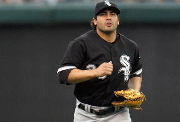 KANSAS CITY - MAY 5:  Carlos Quentin #20 of the Chicago White Sox jogs off the field during the game against the Kansas City Royals on May 5, 2009 at Kauffman Stadium in Kansas City, Missouri. (Photo by: Jamie Squire/Getty Images)