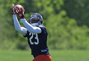 LAKE FOREST, IL - MAY 20: Devin Hester #23 of the Chicago Bears leaps to catch a pass during an organized team activity (OTA) practice on May 20, 2009 at Halas Hall in Lake Forest, Illinois. (Photo by Jonathan Daniel/Getty Images)