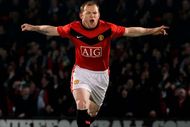 Man-utd-home-kit-rooney_crop_190x127