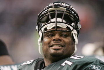 IRVING, TX - NOVEMBER 15:  Defensive tackle Hollis Thomas #78 looks on while facing the Philadelphia Eagles looks on while facing the Dallas Cowboys on November 15, 2004 at Texas Stadium in Irving, Texas.   The Eagles defeated the Cowboys 49-21.  (Photo by Ronald Martinez/Getty Images)