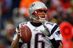 ORCHARD PARK, NY - DECEMBER 28:  Matt Cassel #16 of the New England Patriots looks for a receiver during the game against the Buffalo Bills on December 28, 2008 at Ralph Wilson Stadium in Orchard Park, New York. (Photo by Rick Stewart/Getty Images)
