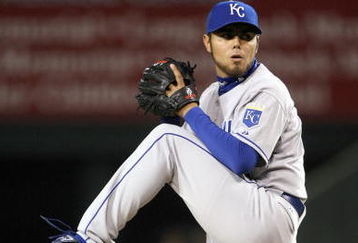 ANAHEIM, CA - APRIL 16: Relief pitcher Joakim Soria #48 of the Kansas City Royals throws a pitch against the Los Angeles Angels of Anaheim on April 16, 2008 at Angel Stadium in Anaheim, California. Soria picked up the save ast eh Royals won 3-2. (Photo by Stephen Dunn/Getty Images) 