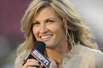 TAMPA, FL - OCTOBER 2: ESPN commentator Erin Andrews reports as the Pittsburgh Panthers upset the University of South Florida Bulls at Raymond James Stadium on October 2, 2008 in Tampa, Florida.  (Photo by Al Messerschmidt/Getty Images)