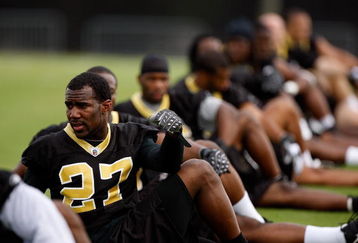 METAIRIE, LA - MAY 08:  Malcom Jenkins #27 of the New Orleans Saints works out during the Rookie Minicamp at the New Orleans Saints Training Facility on May 8, 2009 in Metairie, Louisiana.  (Photo by Chris Graythen/Getty Images)